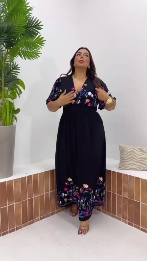 VESTIDO PLUS SIZE-VISCOLINHO-C�D:10013948 PLUS SIZE