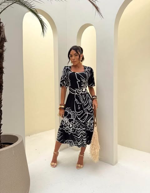 VESTIDO MIDI-VICOLINHO   TAMANHO �NICO-C�D:10412911