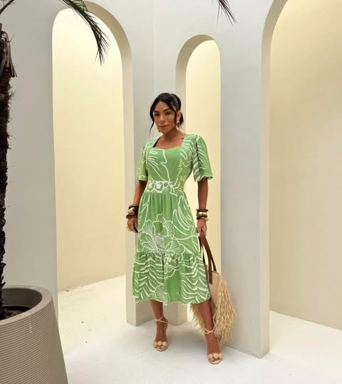 VESTIDO MIDI-VICOLINHO   TAMANHO �NICO-C�D:10412911